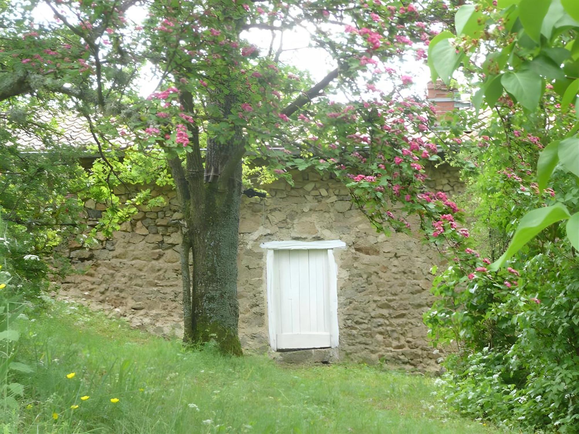 Gite La Grange De L'Effraie Villa Beauzac Bagian luar foto